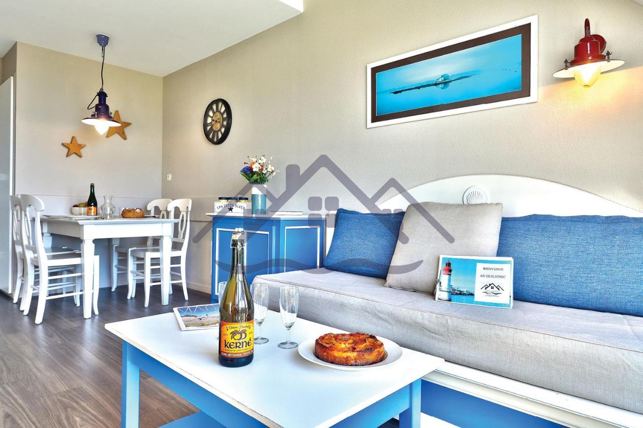 Localise Au Guilvinec: Seaside Retreat with Pool and Garden Views Apartment Exterior photo